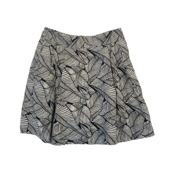LOFT Dresses & Skirts - Vintage Linen LOFT skirt with pockets 2P